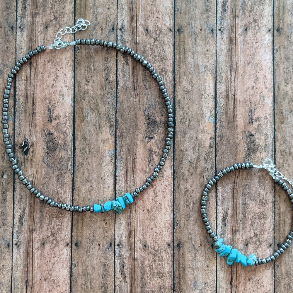 Gunmetal/Turquoise seed bead set
